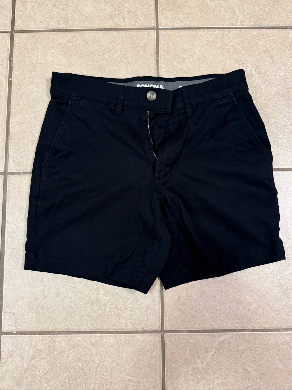 Sonoma Black Flat-Front Men’s Shorts